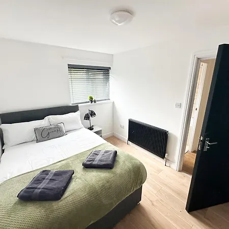 Nec-Airport-Hs2- 4Min Drive To Nec Villa Marston Green Exterior photo